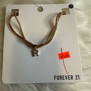 🧡10/$10 Gold Initial R Necklace